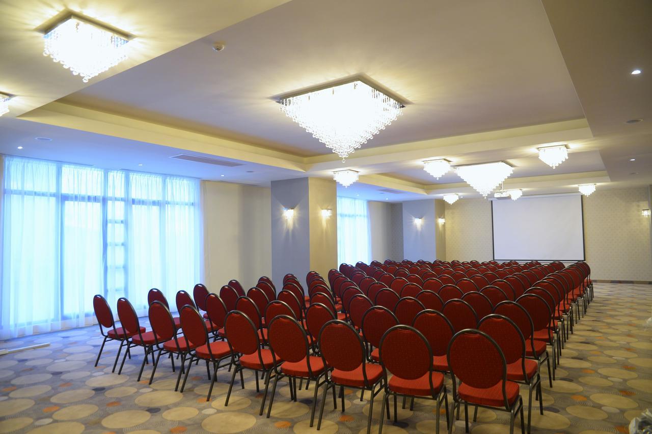 Ramada By Wyndham Constanta Hotel Mamaia Luaran gambar