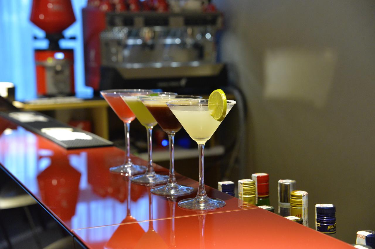 Ramada By Wyndham Constanta Hotel Mamaia Luaran gambar