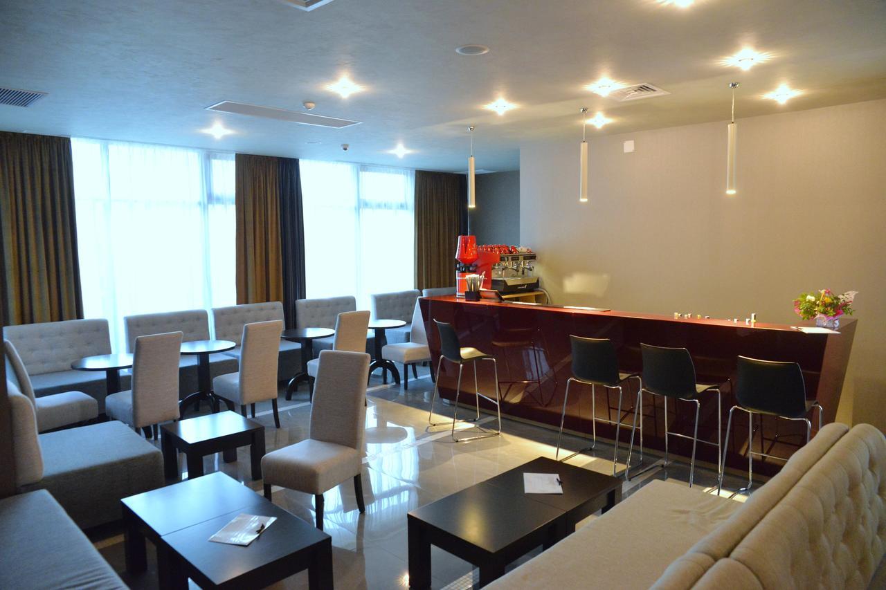 Ramada By Wyndham Constanta Hotel Mamaia Luaran gambar